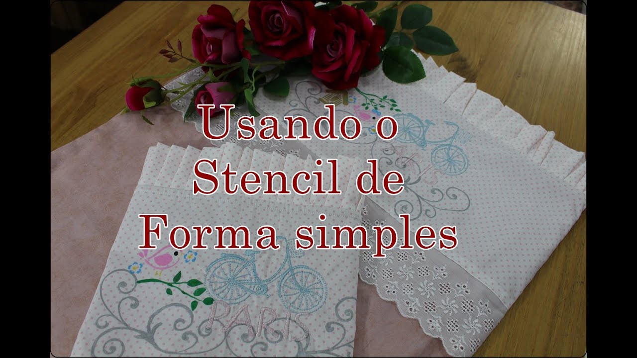 Fronha com Stencil e Bordados