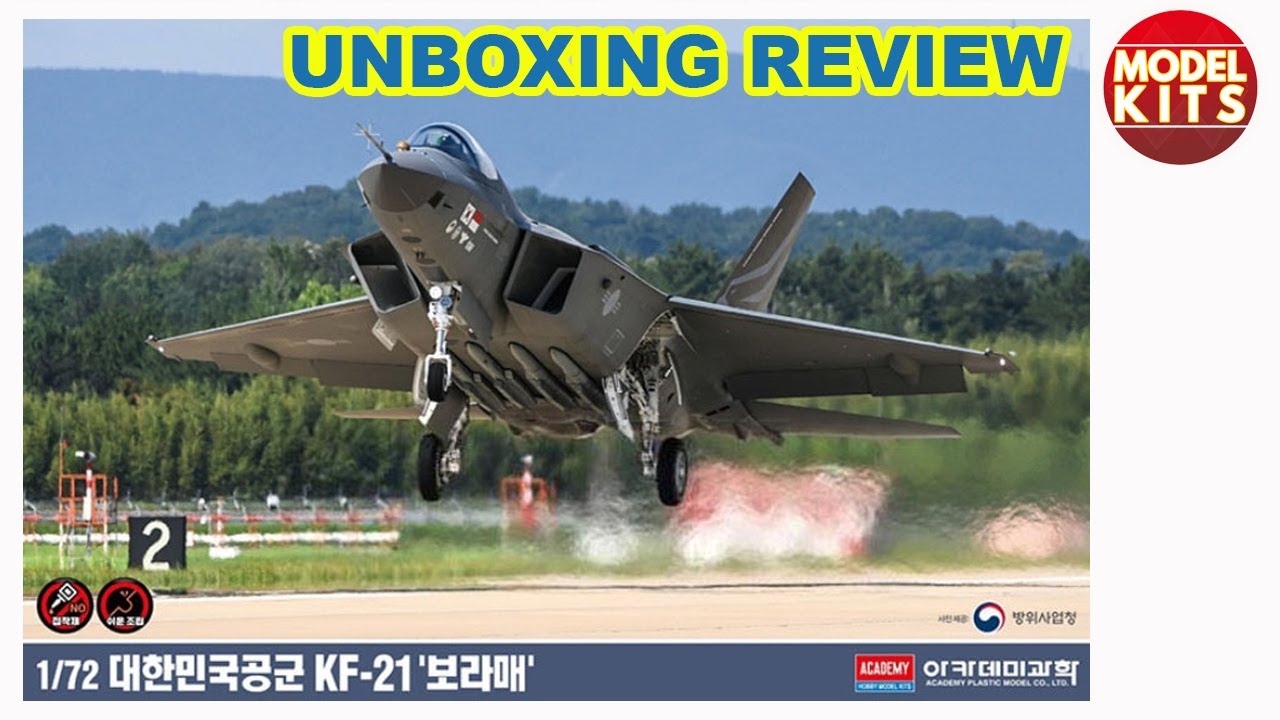 1/72 scale Academy ROKAF KF-21 Boramae - Unboxing