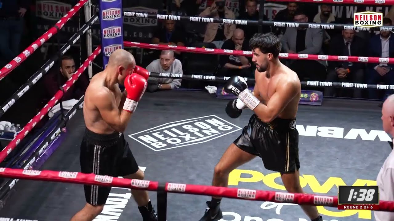 Johnny Ward vs Pavol Garaj - Fight Town - York Hall - 5th November 2022 - Neilson Boxing