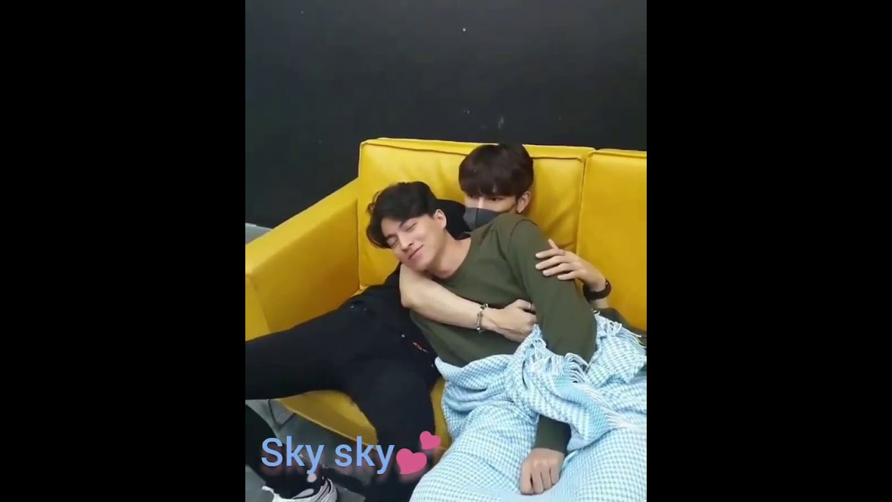 ผมมีกลัฟก็เด็ดแล้ว พี่มิวกล่าวไว้💕#SkySkyyStudio #MewSuppasit #Gulfkanawut #หวานใจมิวกลัฟ #
