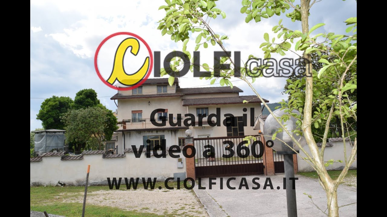 Casa singola in vendita Cassino località Folcara Via Sant' Angelo con terreno