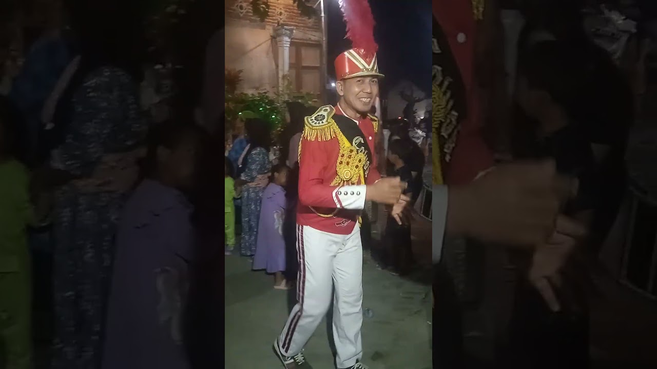 Sesal cover drumband COWOK FUNKY.   live pandean