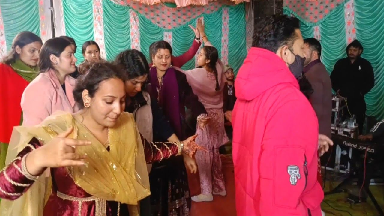 दिल मेरा साड़ी हो गया||Dogri Himachali Song||Marriage Party Program at Reasi||Bansuri Song||