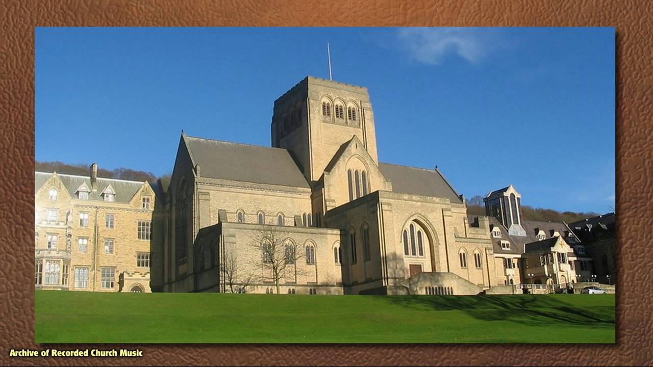 Fauré’s “Requiem”: Schola Cantorum Ampleforth Abbey 2001 (Ian Little)