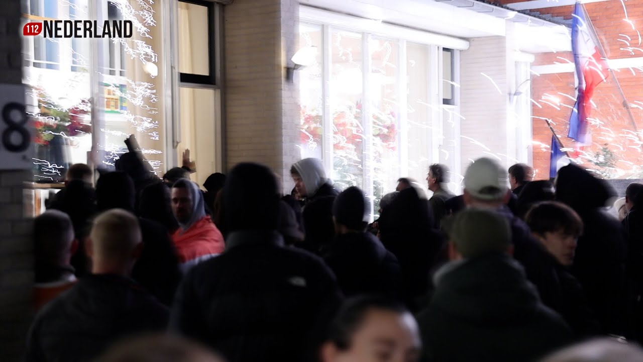 Demonstratie eindigt abrupt na knal en vernieling bij gemeentehuis
