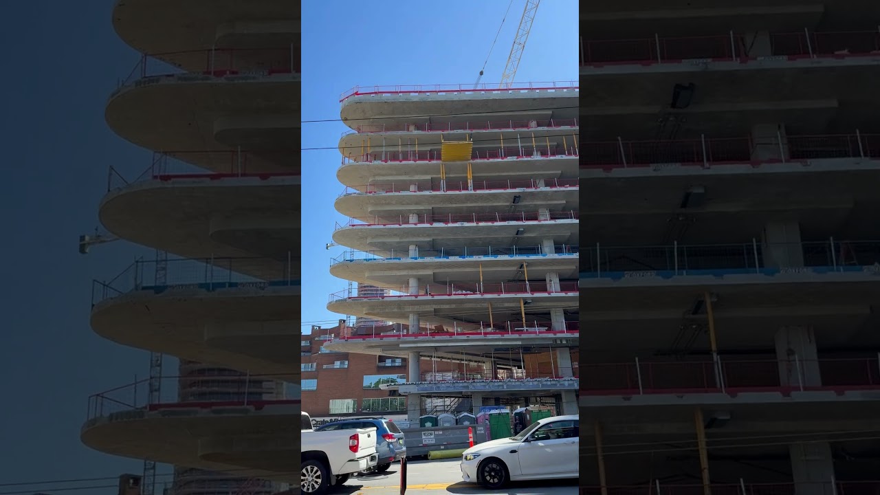 Wooh. Big construction! #building #vancouver #new #fyp #viral