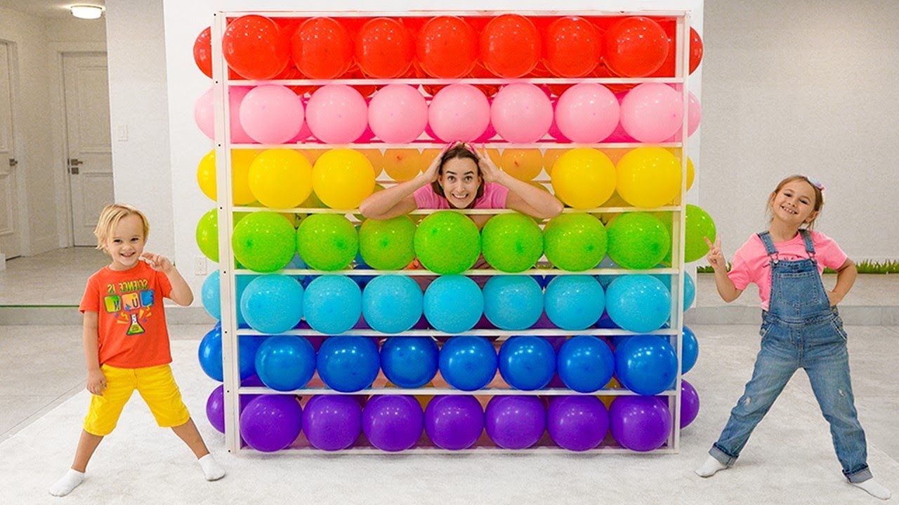 Défi de cube de ballons Chris et maman et autres histoires amusantes pour les enfants