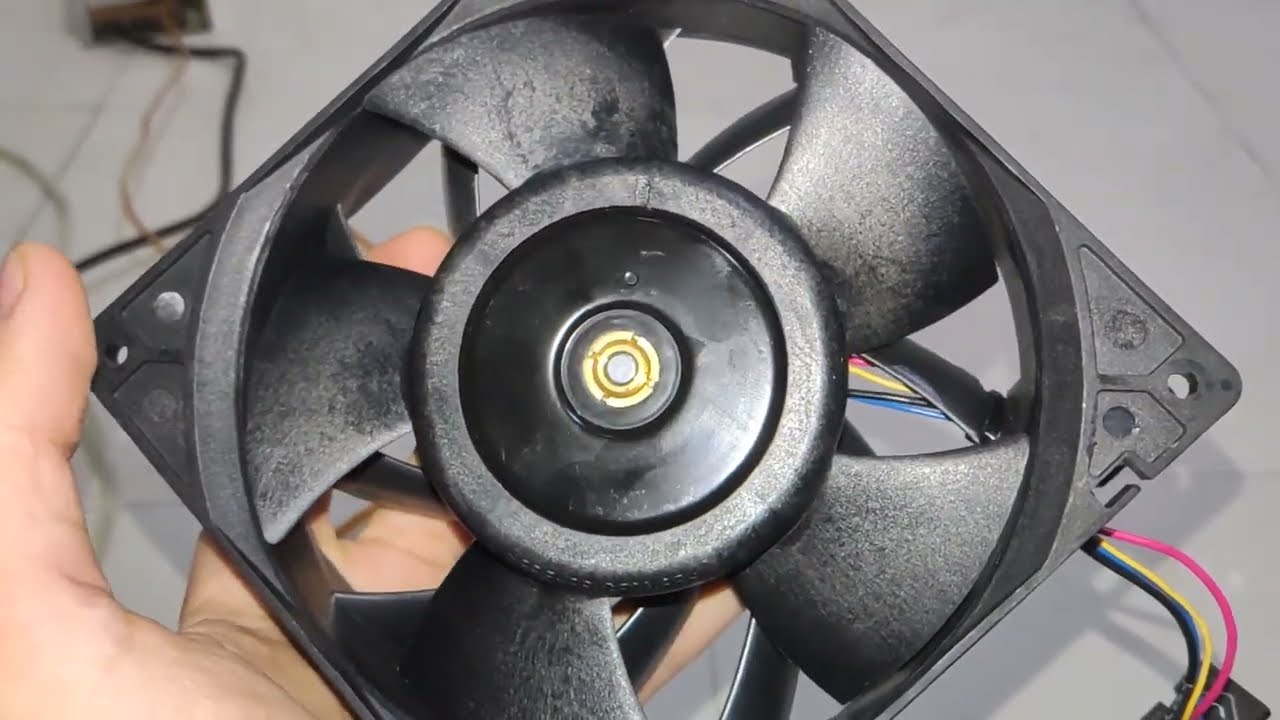 DeltA Fan 12V 5.04A MODEL PFM1412DE