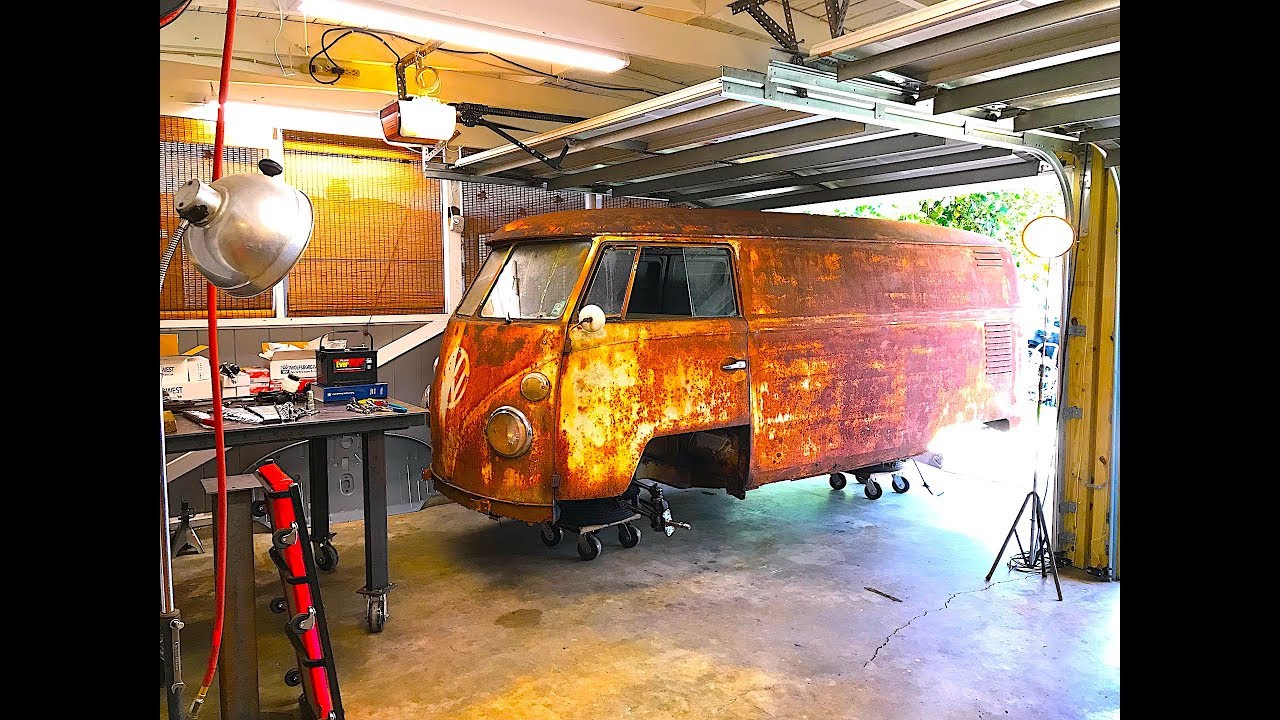 RUSTY'S DIRTY REAR!!! RESURRECTION RESTORATION!!! VW BUS, VW KOMBI, VOLKSWAGEN, PORSCHE