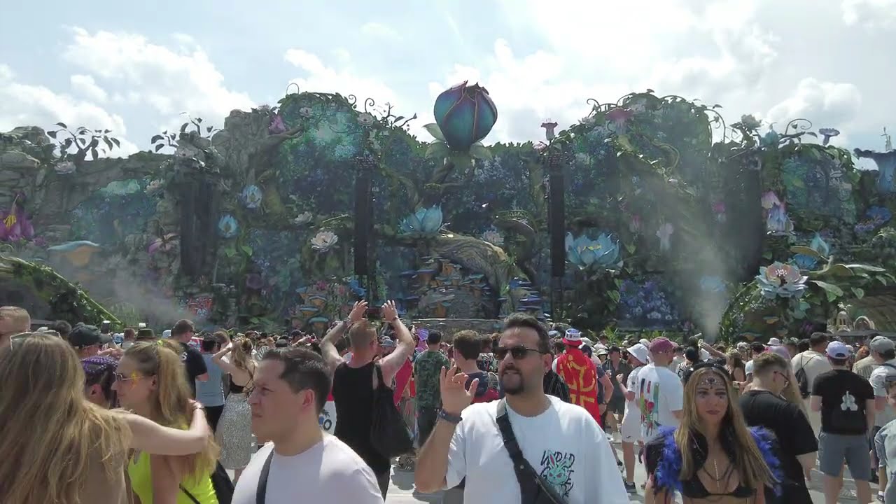 Tomorrowland 2024 Walk to mainstage 4K UHD 2024 4K UltraHD NEW