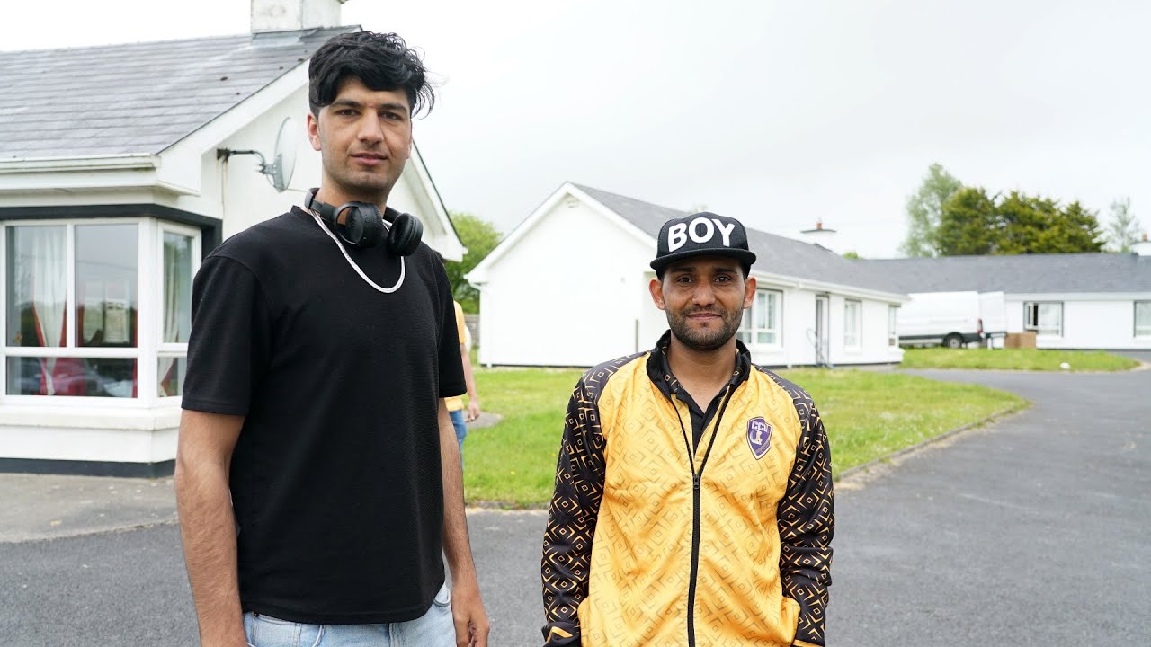 'We are friendly': Stand-off over accommodation for asylum seekers continues at Clare hotel