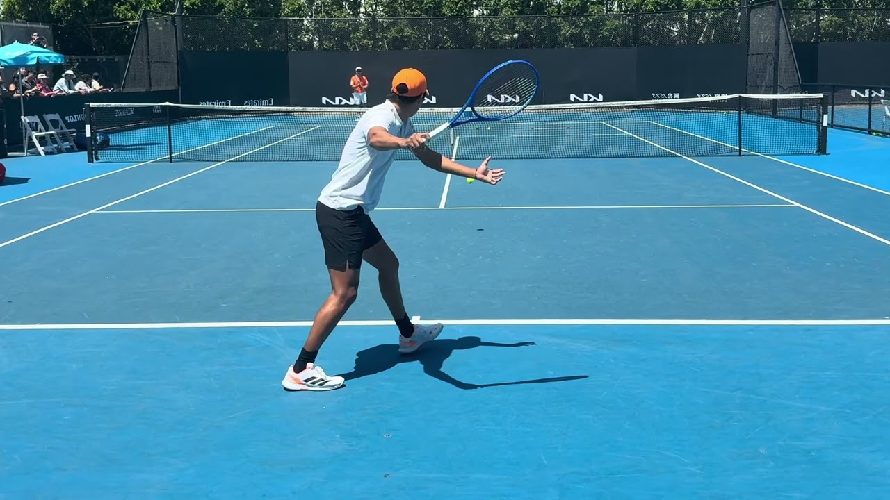 右利きにしたラーナーティエンのフォアストローク（スロー）/ Learner Tien Forehand Stroke Slow Motion【Righty】