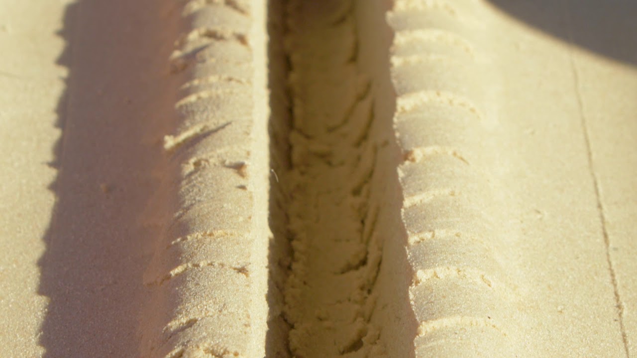Understanding the Agronomic Traits of the Early Riser Row Unit Design
