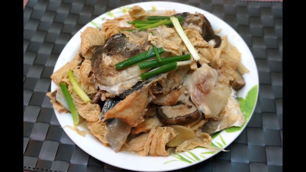 Hong Kong Recipe : Braised Fish Head with Bean Curd Stick