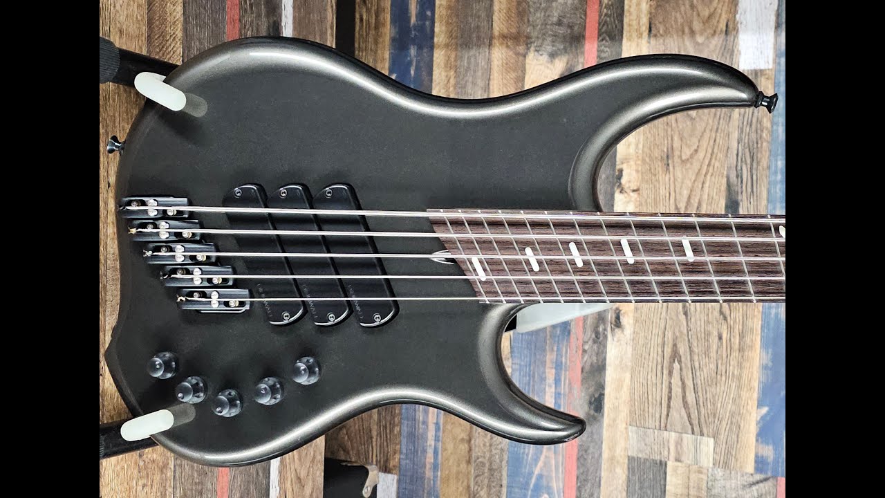 FLATWOUND strings on a Z3?? Yep!