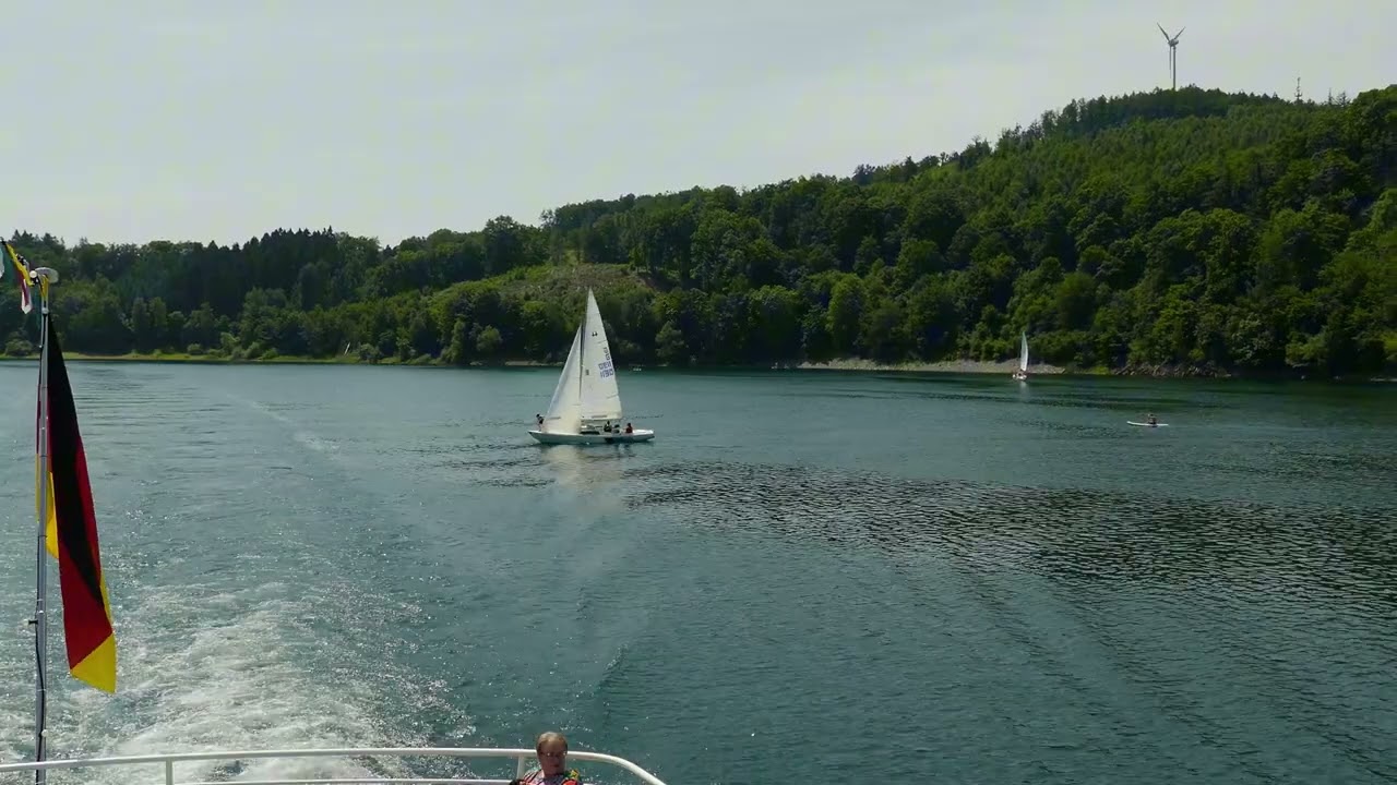 Bootsfahrt auf dem Biggesee – Natur in 4K genießen🚤🌊