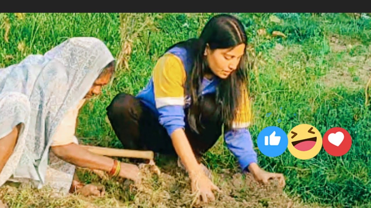 Aaj kheto may huwa khub sara kaam💪🥰