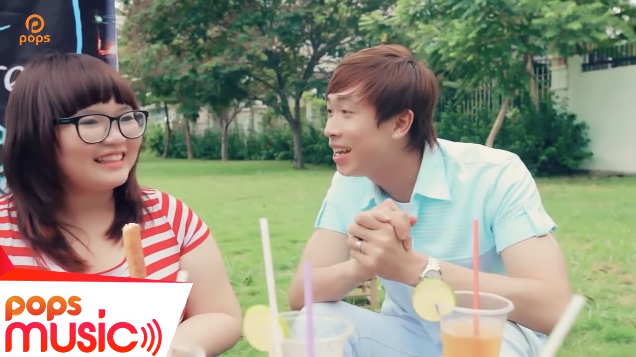 Chuyện Tình Trên Facebook | Hồ Việt Trung | Official MV