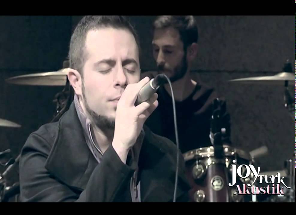 Emre Aydın - Akşamlarda Parmak İzlerin // JoyTürk Akustik