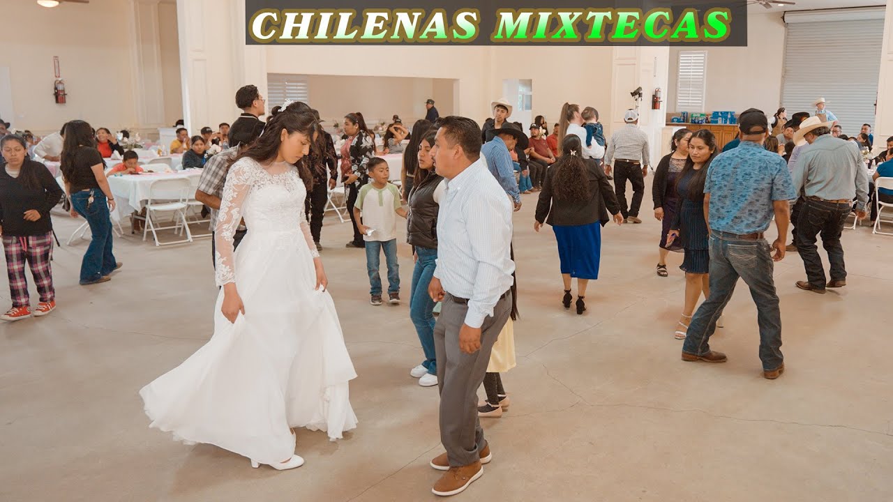 Pura Chielnas Mixtecas Oaxaqueña ( Premera Comunion )