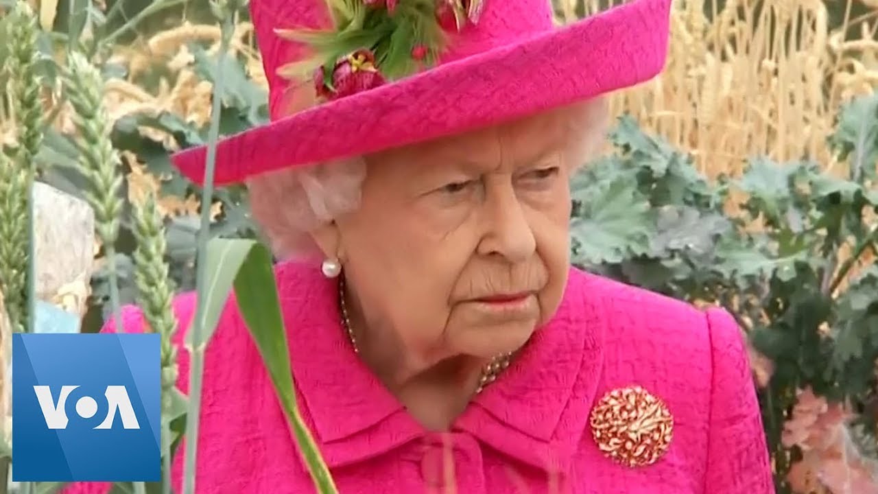 Queen Elizabeth Opens New Royal Papworth Hospital Building During Cambridge Visit