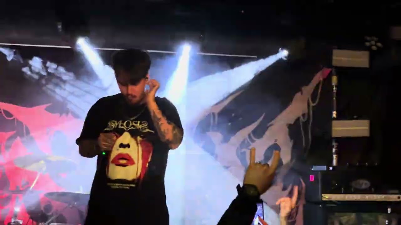 Distant Live Barcelona 07-02-2026 @DISTANTBANDNL #wolf