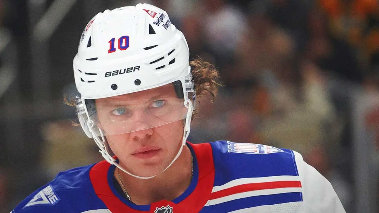 Breaking down this stupid ass panarin trade because I have to