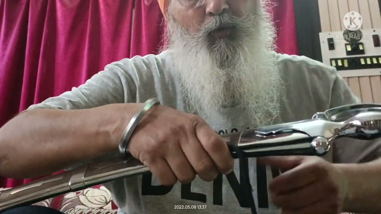 ਆਉ ਤਿੰਨ ਫੁੱਟ ਦੀ ਕਿਰਪਾਨ ਨੂੰ ਡੋਰੀ ਬੰਨਣੀ ਸਿਖੀਏ। (ਤਿੰਨ ਫੁੱਟ ਦੀ ਕਿਰਪਾਨ ਨੂੰ ਡੋਰੀ ਕਿਵੇਂ ਬੰਨੀਏਂ