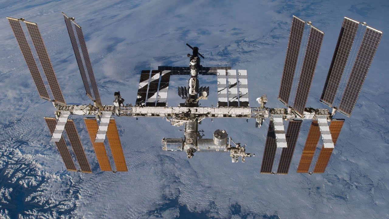 Sortie vertigineuse depuis l'ISS 🤩🤩