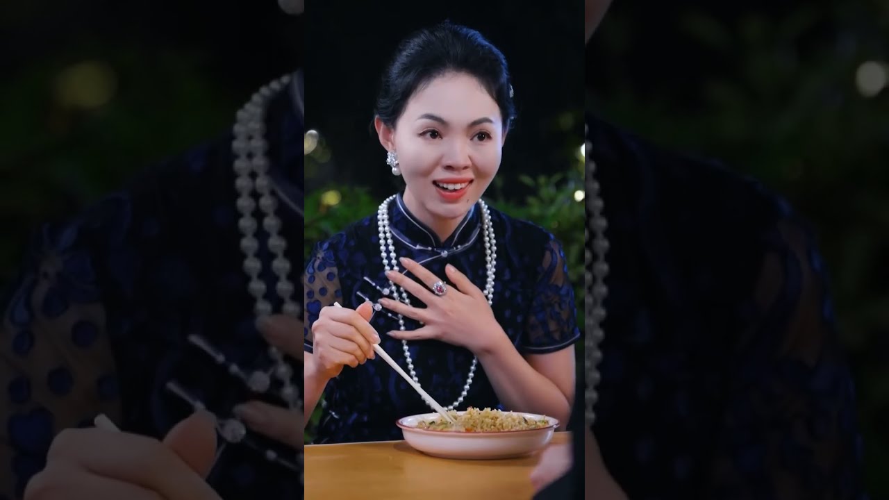 所有醫生都治不好總裁的厭食症，沒想到路邊5歲小女孩的一碗蛋炒飯治癒了他，從此被接回豪宅成了總裁的掌心寶！YHDJ
