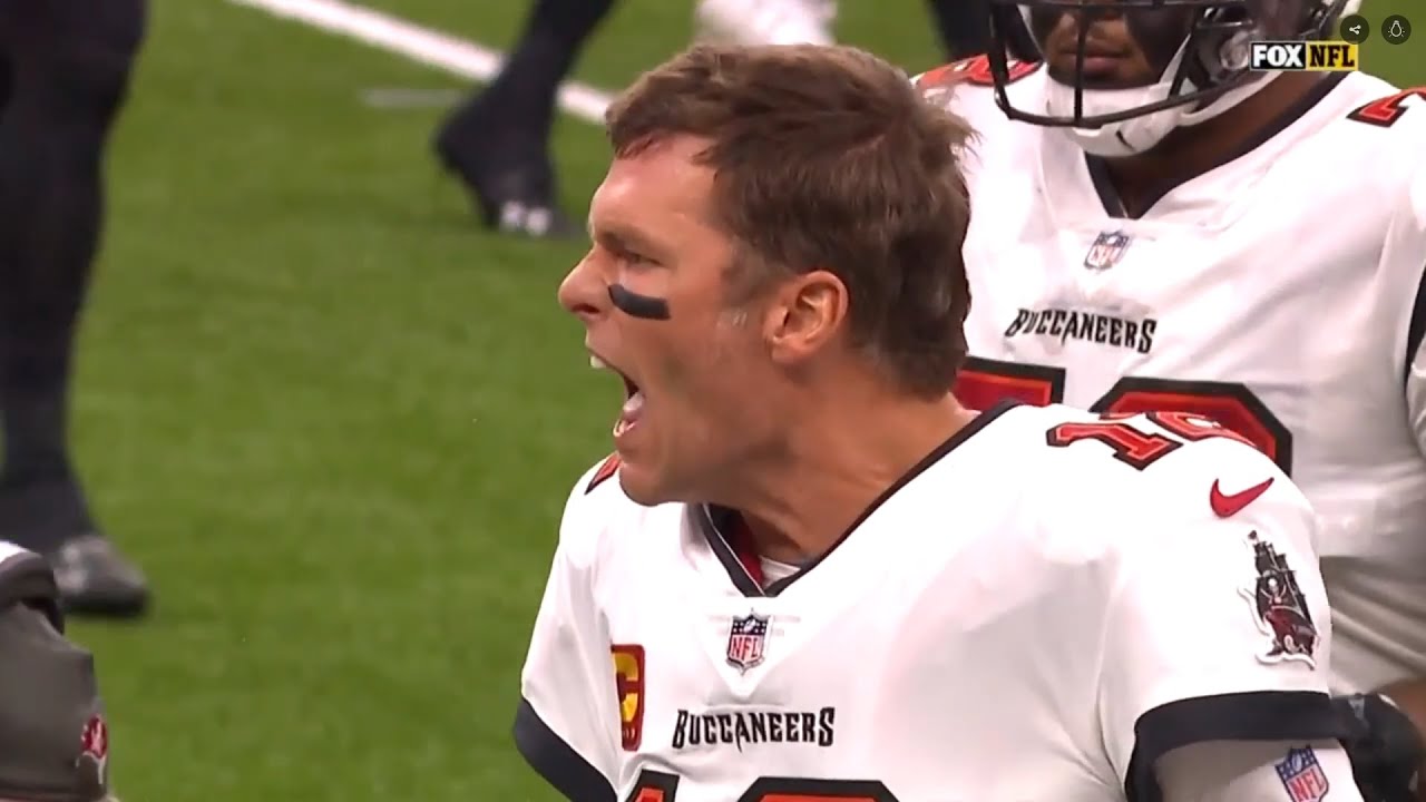 Tom Brady curses at Chauncey Gardner-Johnson after a perceived no-call