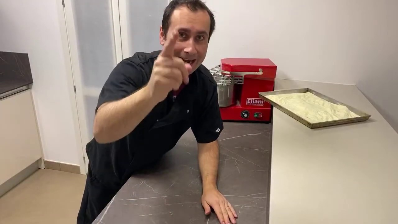 IMPASTI PIZZA tonda scrocchiarella e alta idratazione!