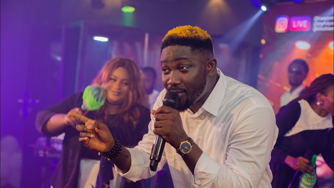JOYFUL PRAISE WITH TOEYOURSEA FT SB LIVE