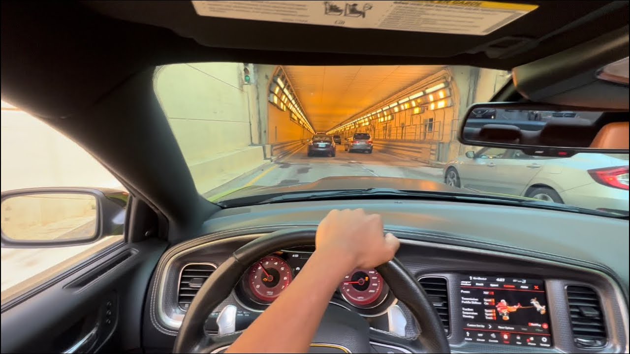 CATLESS LONGTUBES HELLCAT CHARGER IN A TUNNEL *EAR R@P3*