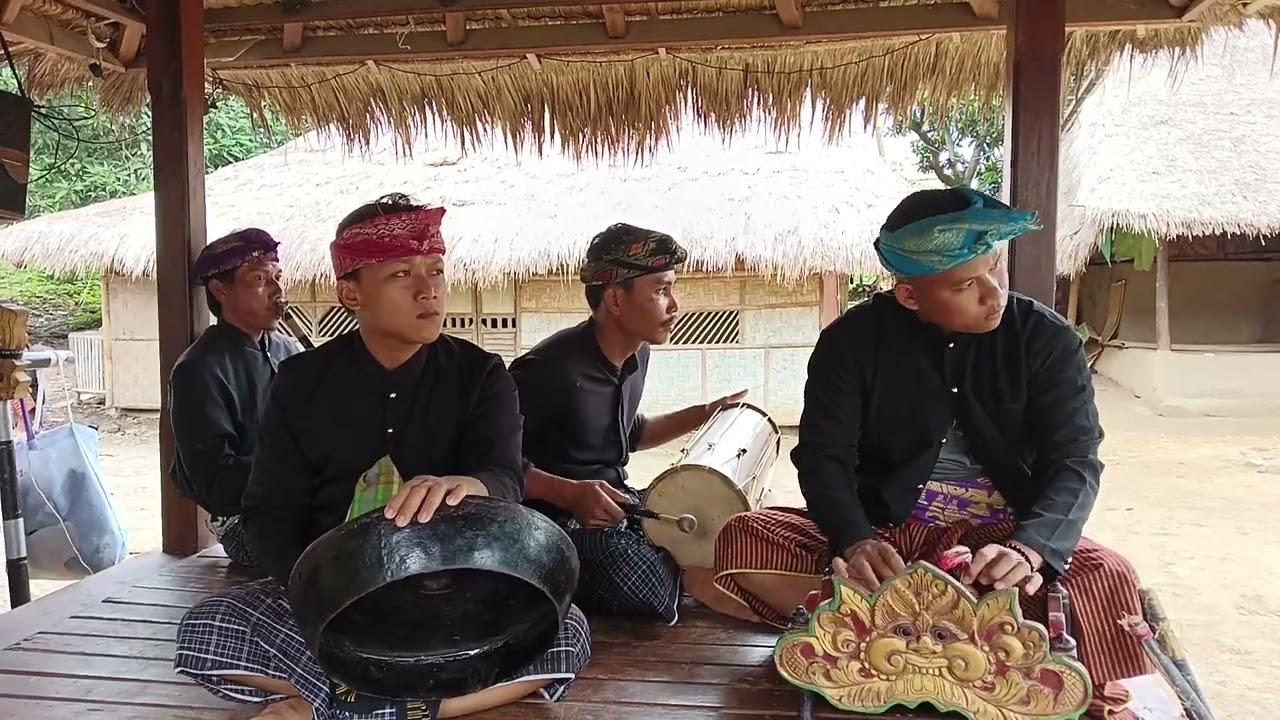Suku Sasak di Lombok