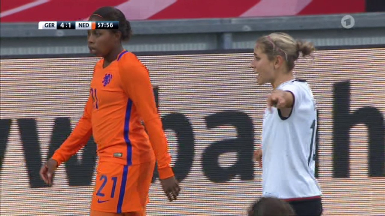 Frauenfussball Deutschland   Niederlande 25 10 2016 2  Halbzeit