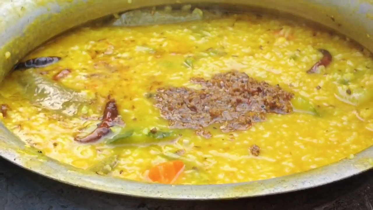 আজ সবাই মিলে মজা করে পিকনিক করলাম।।।