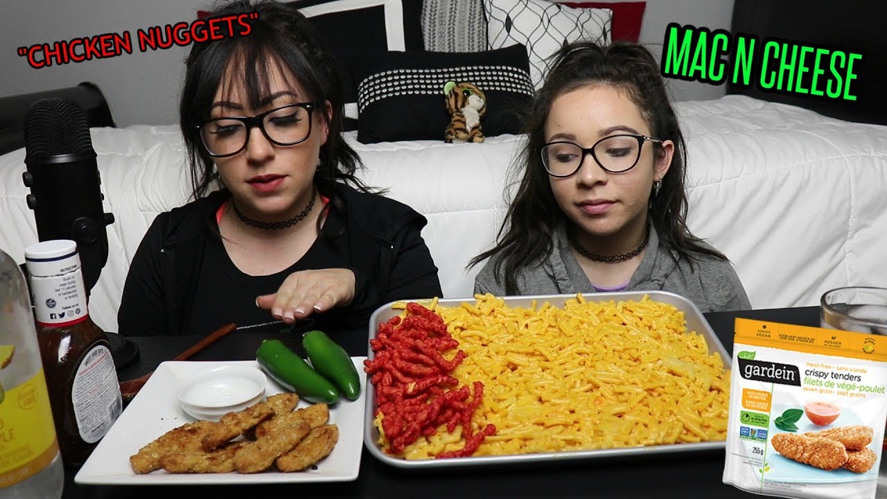MAC AND CHEESE, CHICKEN NUGGETS, FLAMIN HOT CHEETOS | EATING SHOW