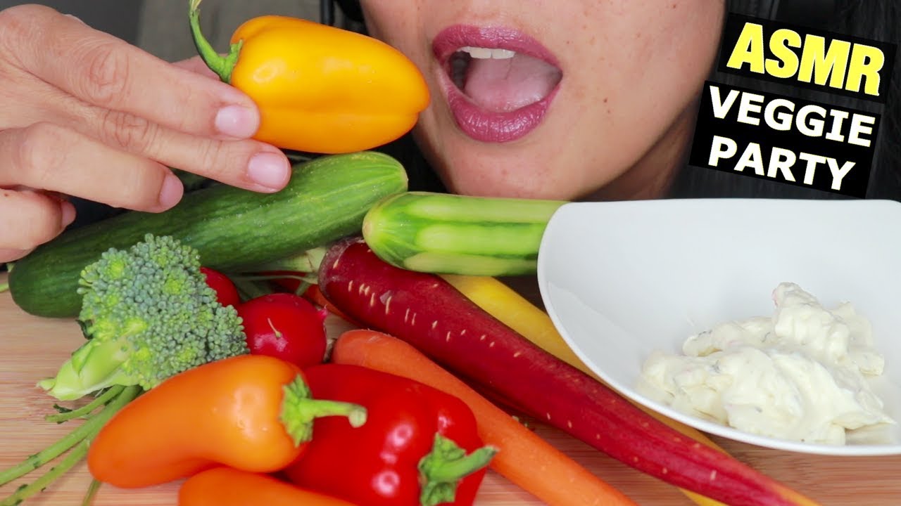 ASMR VEGGIE PARTY - CRUNCHY HEALTHY EATING SOUNDS - NO TALKING