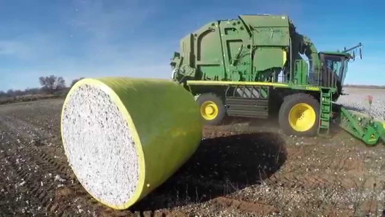 John Deere CS690 Cotton Stripper in Childress, Texas