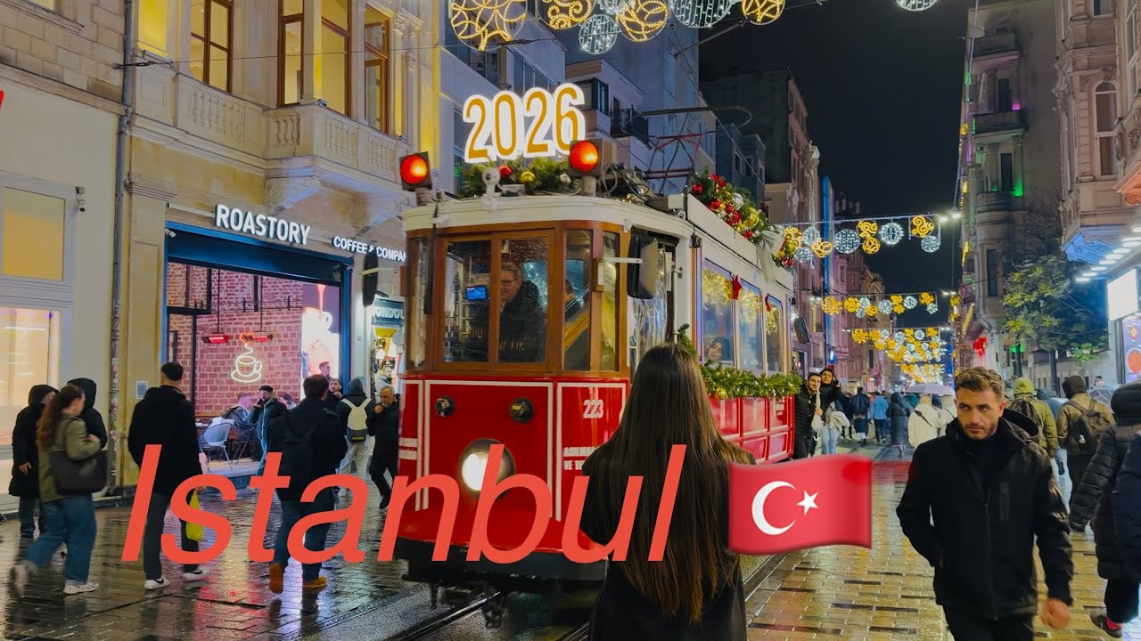 Istanbul Night Walk 🇹🇷Istiklal Street [4K]#turkey #istanbul #walkingtour #travel  #fyp #tourism 