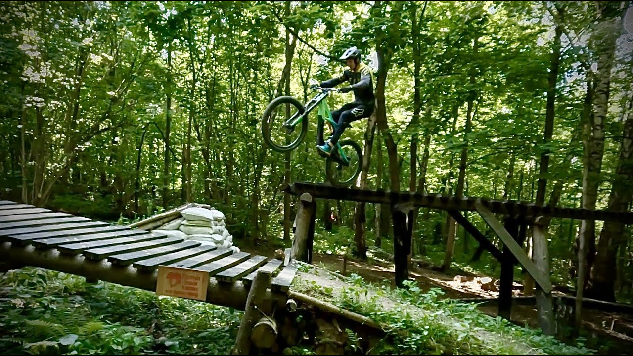 EMTB riding in Butovo Riders Village