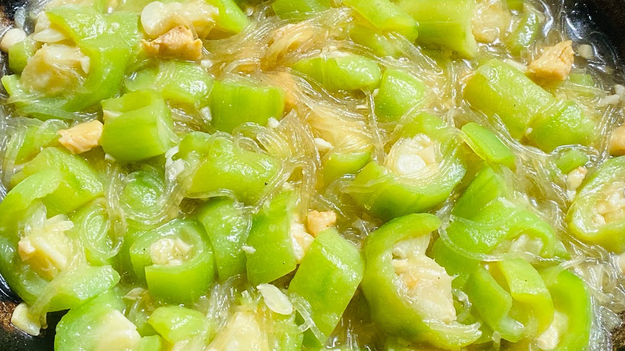 Ridge Gourd (ခဝဲသီး ချက်နည်း)