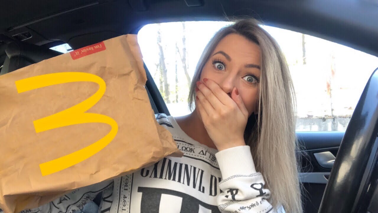 TELLIN DRIVE-INNIS SAMA MIDA EESSEISEV AUTO!