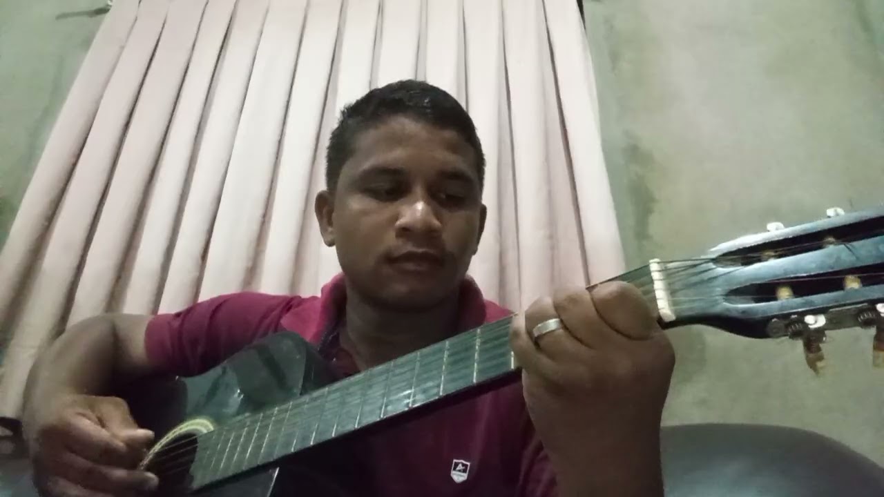 Hinos de súplicas e louvores a Deus.