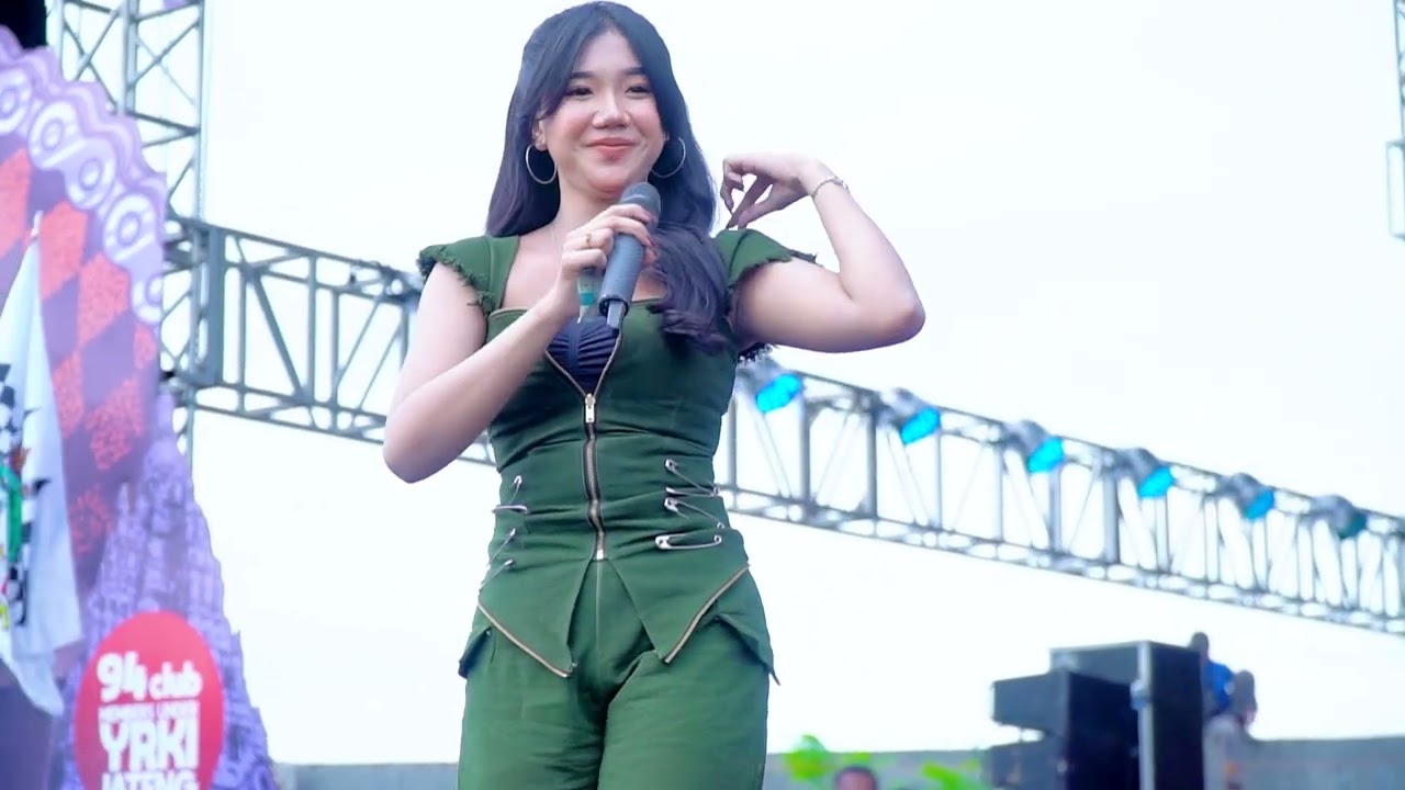 MAWAR HITAM - Cantika Nuswantoro Adella ( Official Musik Live )