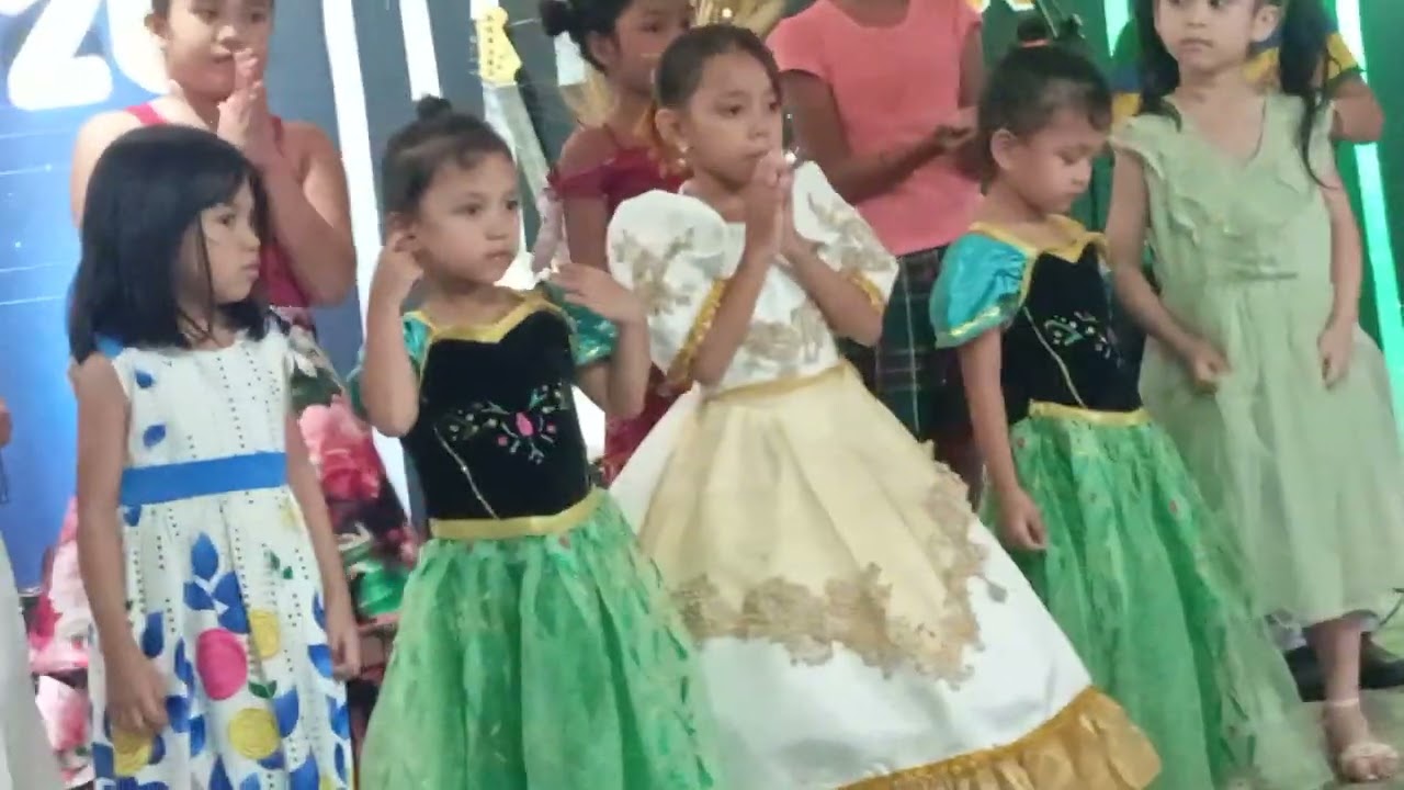 Give thanks dance by kids ministry 