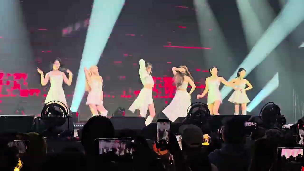 StayC-Bebe | Atlanta 25-10-12