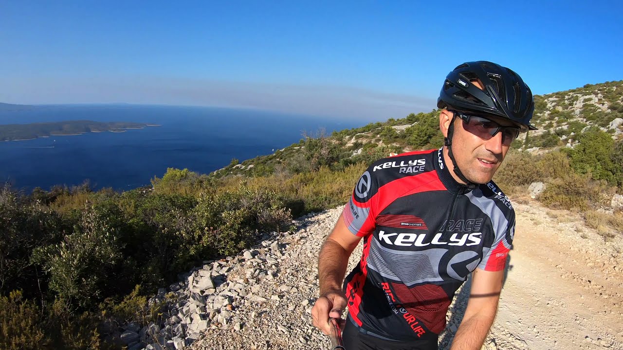 Chorwacja na rowerze, wyspa Hvar. Croatia. Hvar Island by bike.