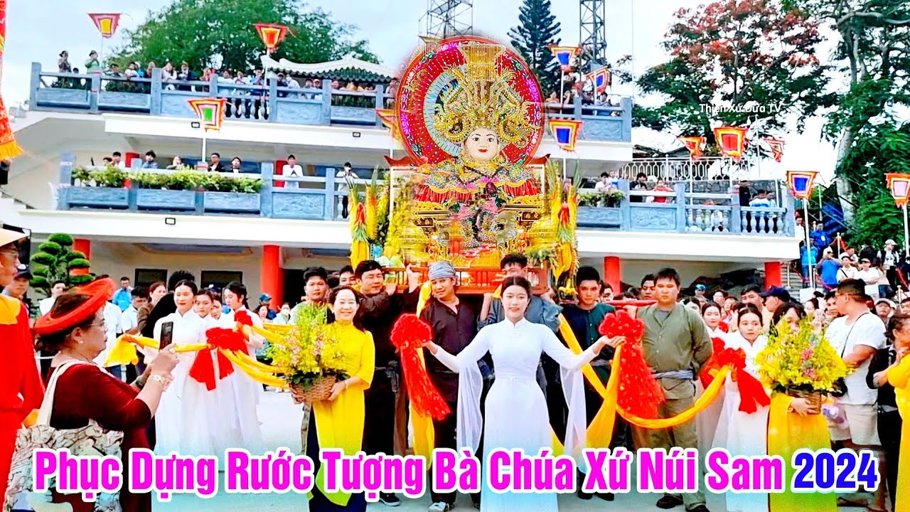 Chuyển Mưa Tối Trời Ngay Lễ Phục Hiện Rước Tượng Bà Chúa Xứ Núi Sam Châu Đốc 2024